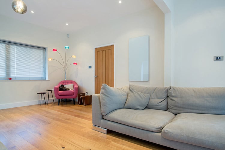 Glass-Panel-Luxury-Home