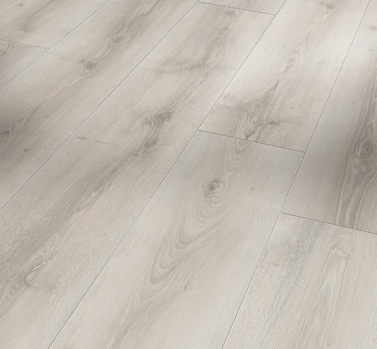 Light floor planks at a slanted angle