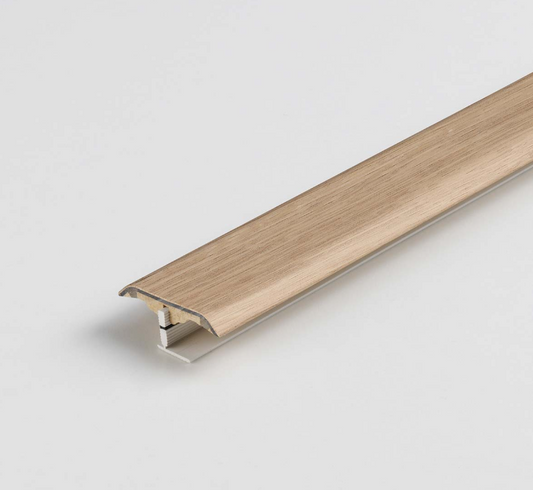 Oak sanded   3-in-1 Laminate profile