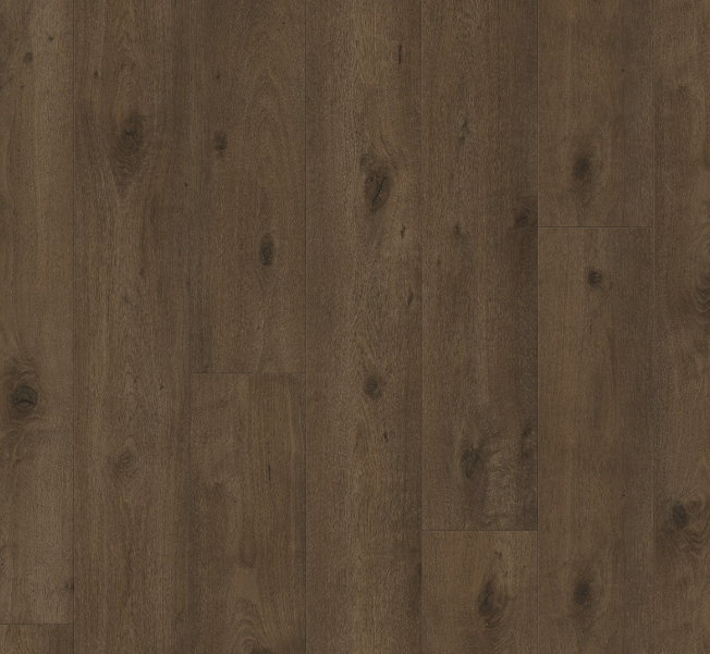 Close-up of the matt wood texture on Parador Oak Everglade antique laminate flooring.